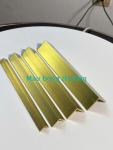 Màu bóng thường