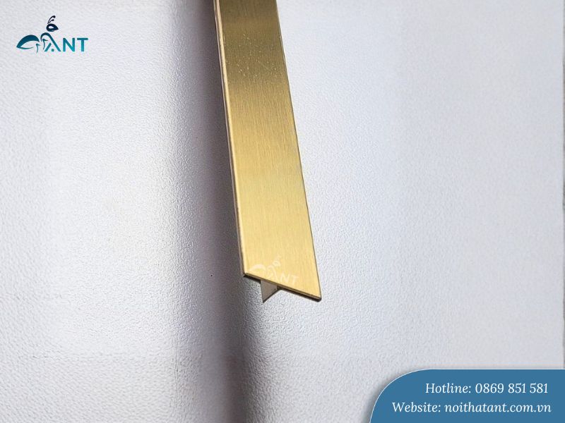 Nẹp inox T25 nàu vàng xước