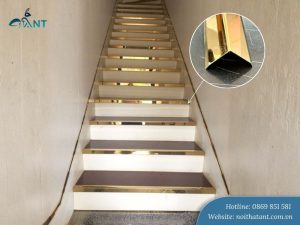 V inox 304 ốp mũi bậc cầu thang