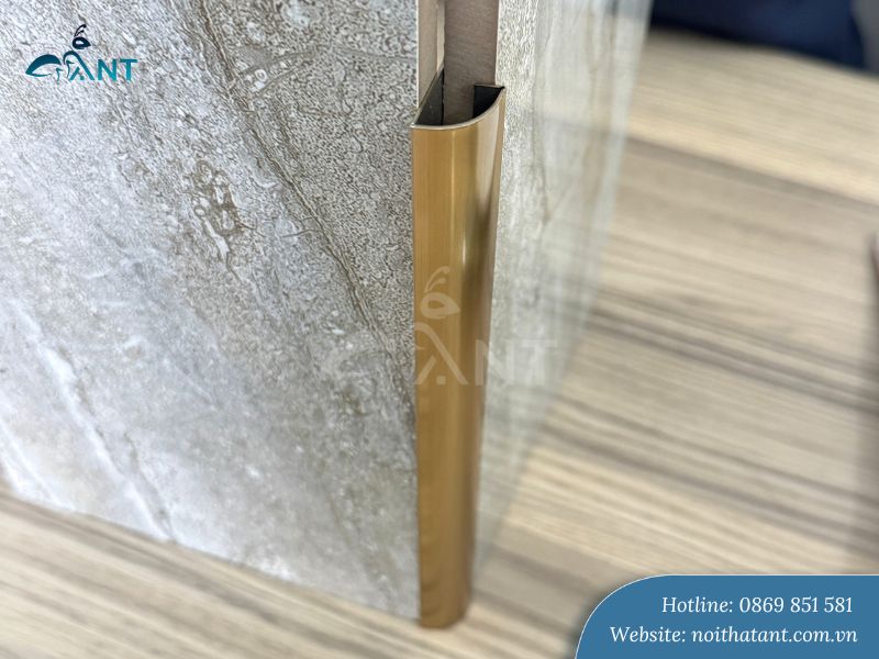 Nẹp gạch inox YC bo góc