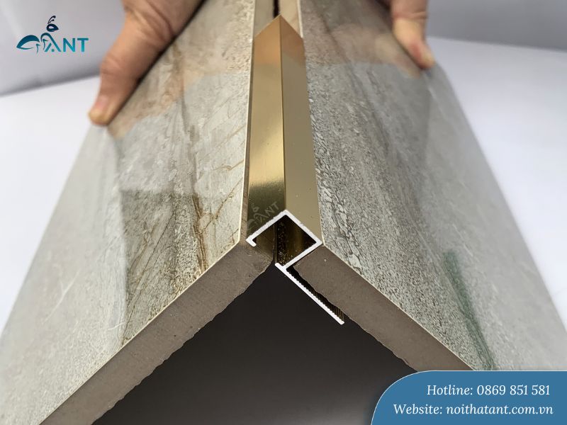 Nẹp góc ốp gạch nhôm FU10