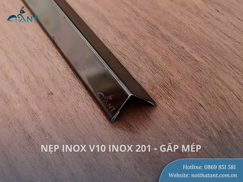 Nẹp V10 inox 201 gấp mép đen gương