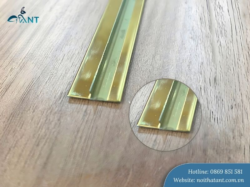 Mặt sau nẹp inox 201 T20