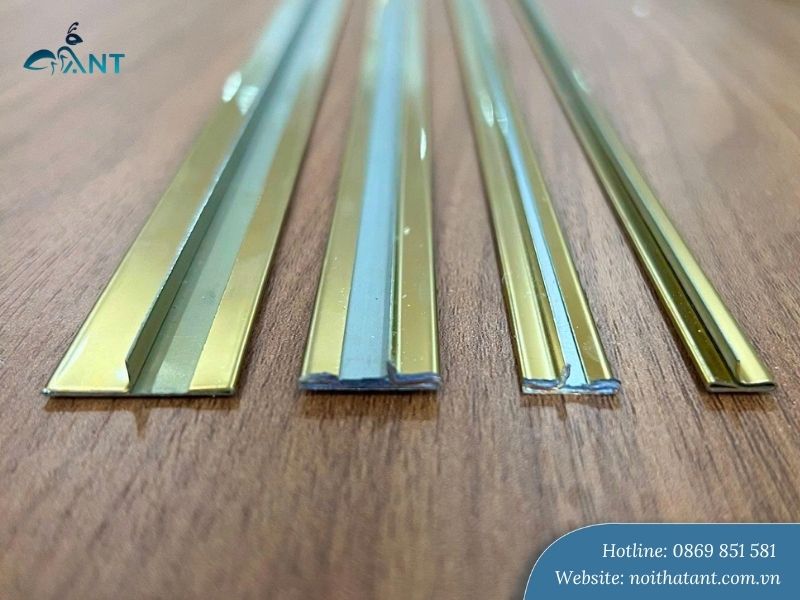 Mặt sau nẹp inox chữ T 201 màu vàng