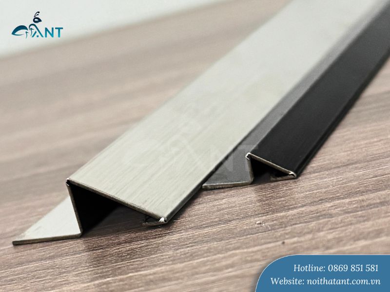 Nẹp chênh cốt sàn gạch inox tại ANT