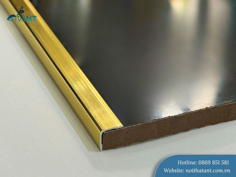 Nẹp V nhôm ốp kết thúc mép gạch
