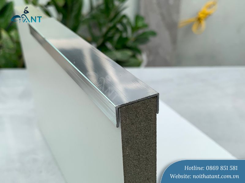Nẹp nhôm chữ U 20x10 màu inox bóng