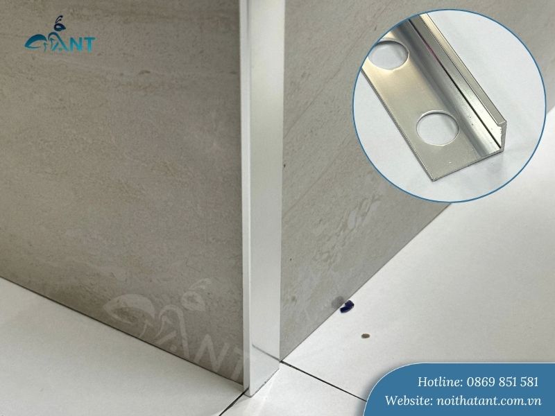 Nẹp nhôm kết thúc YL màu inox bóng