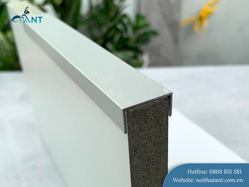 Nẹp nhôm U 20 mm màu nhôm mờ