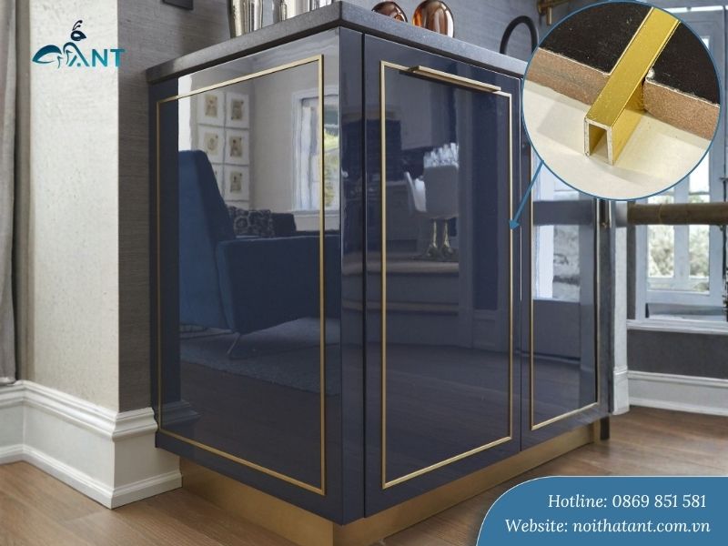 Trang trí tủ bếp với nẹp nhôm chữ U
